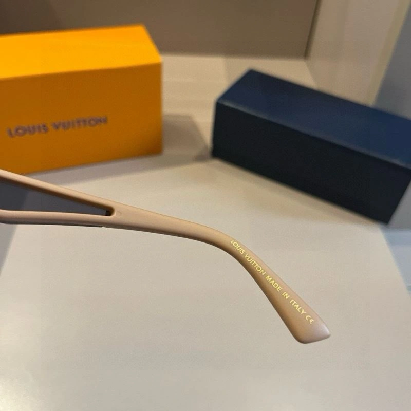 SportInspired Louis Vuitton Sunglasses 280896