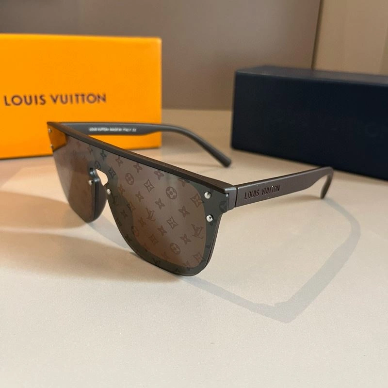 Louis Vuitton Sunglasses Upgraded 280903