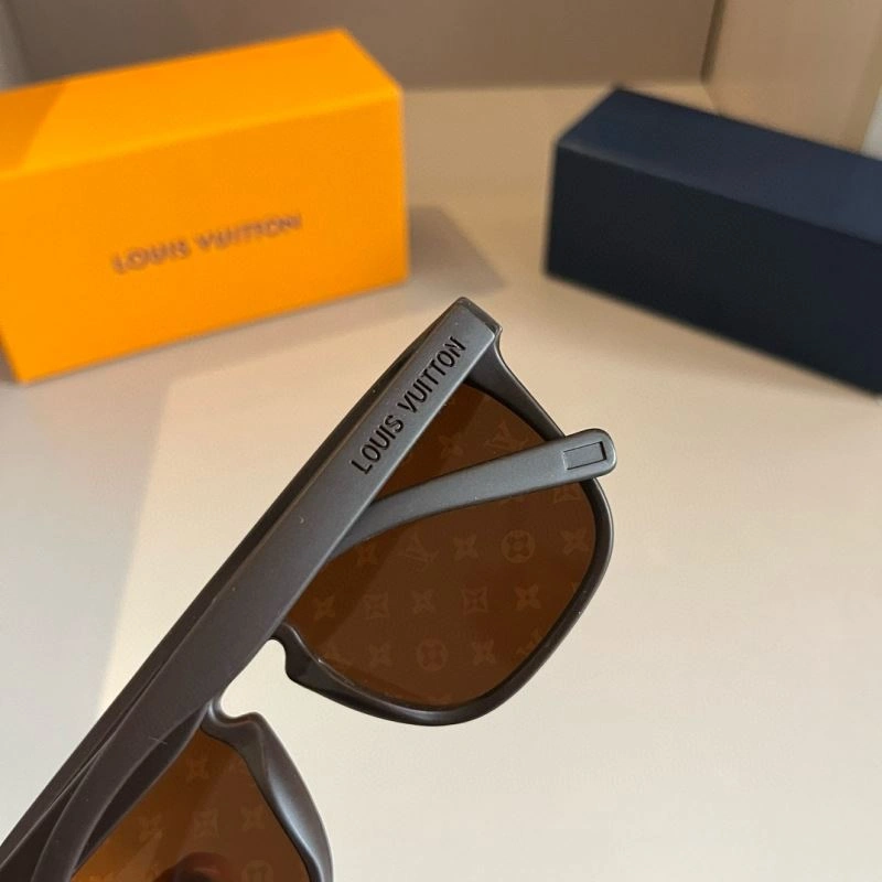 Louis Vuitton Sunglasses Upgraded 280903