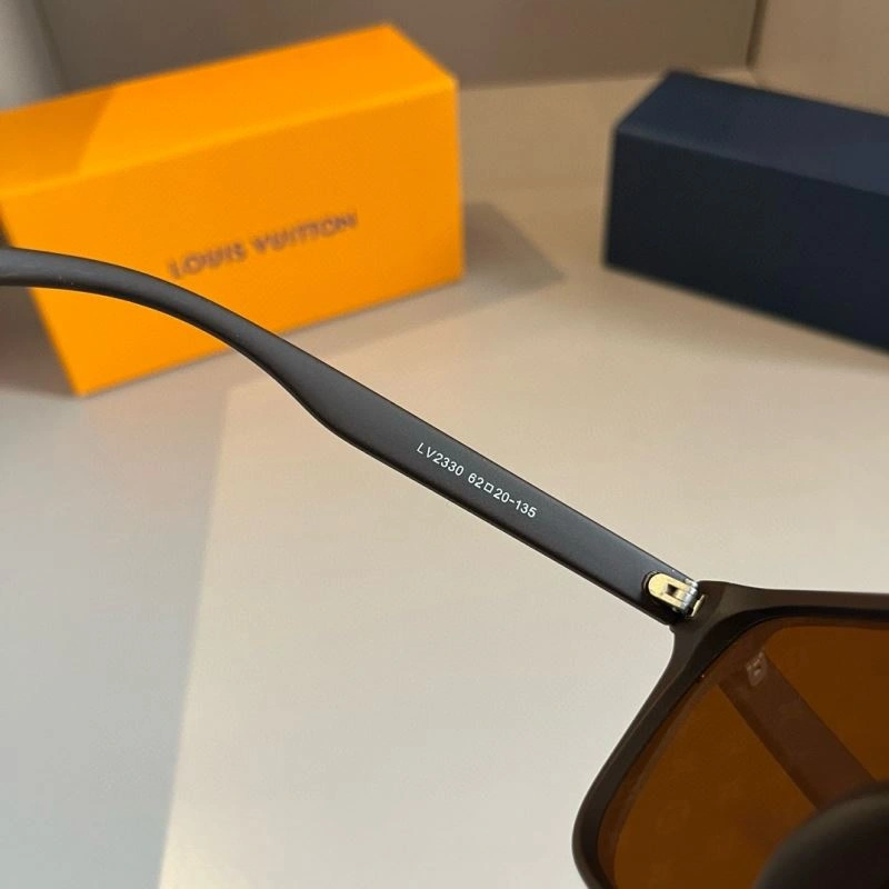 Louis Vuitton Sunglasses Upgraded 280903