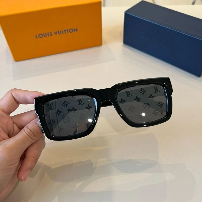 NewStyle Louis Vuitton Sunglasses 280893