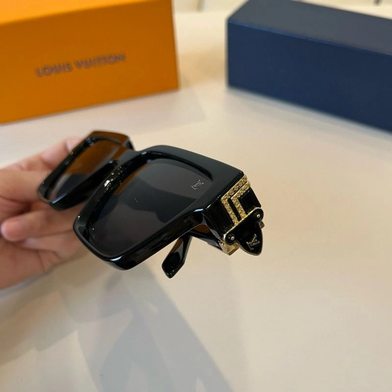 Louis Vuitton Sunglasses Flexible 280890