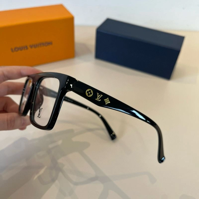 MoistureWicking Louis Vuitton Sunglasses 280887