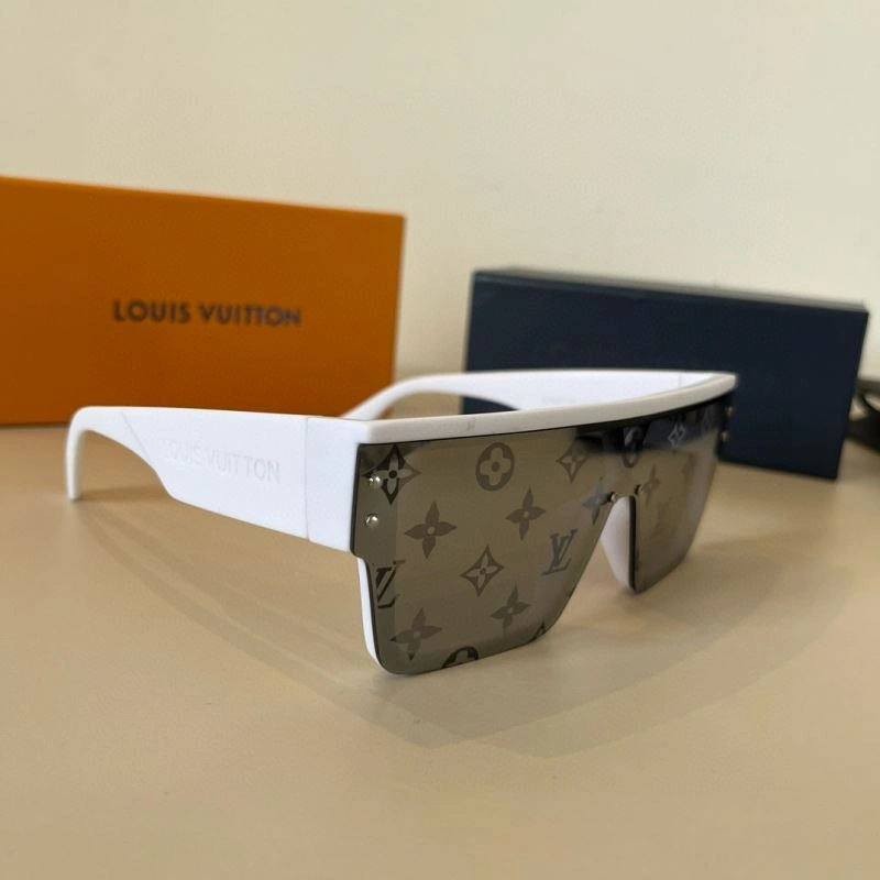 Louis Vuitton Sunglasses WeatherProof 280886