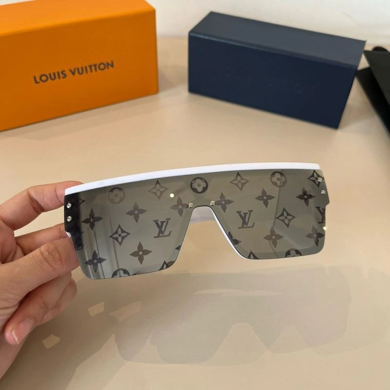 Louis Vuitton Sunglasses WeatherProof 280886