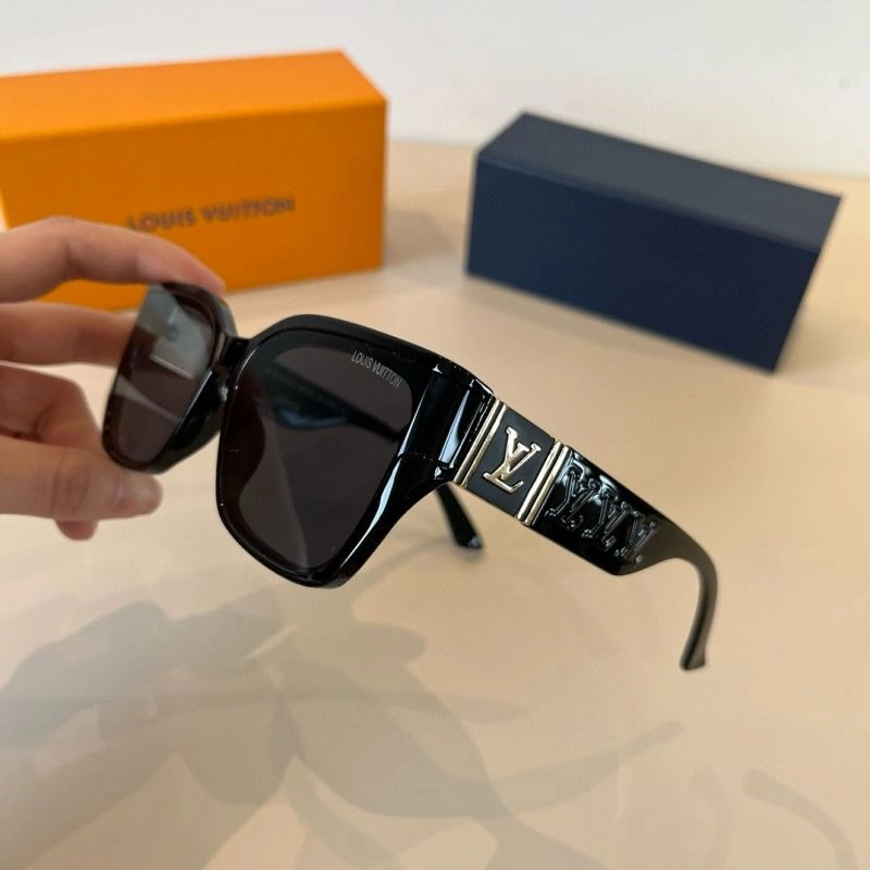 Youthful Louis Vuitton Sunglasses 280867