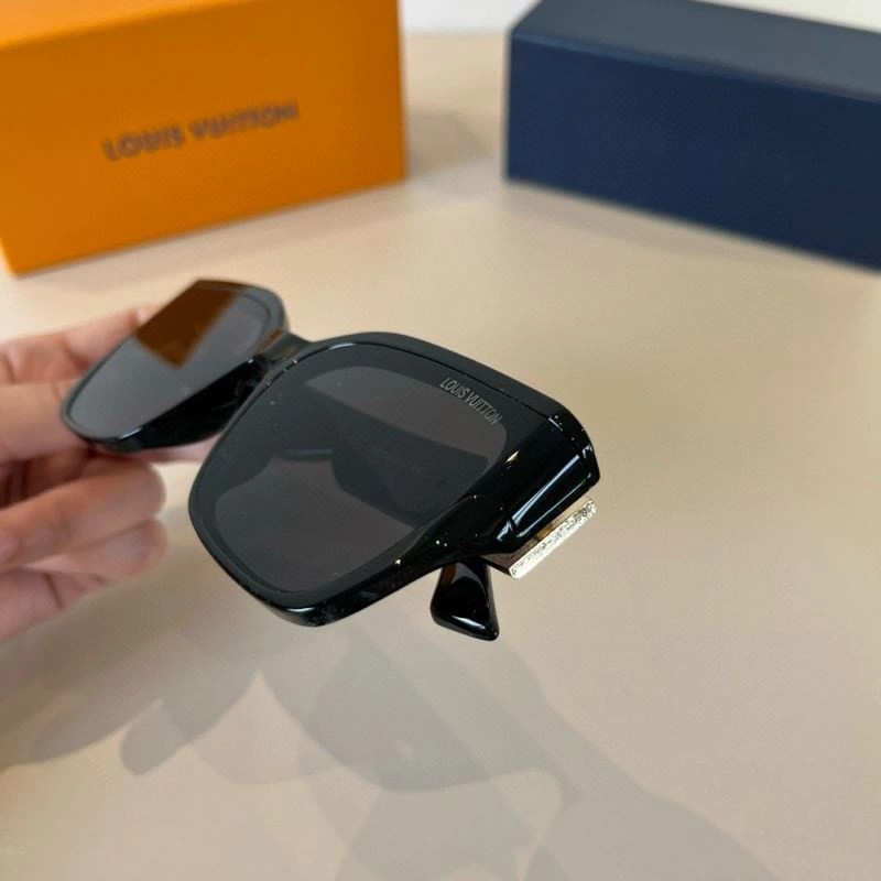 Youthful Louis Vuitton Sunglasses 280867