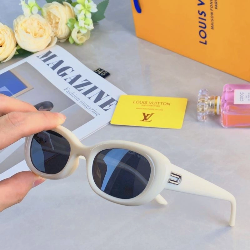 WeatherProof Louis Vuitton Sunglasses 280871