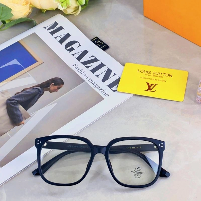 Effortless Louis Vuitton Sunglasses 280880
