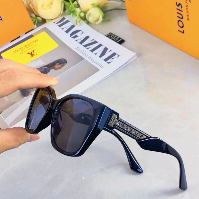 GoodFit Louis Vuitton Sunglasses 280874