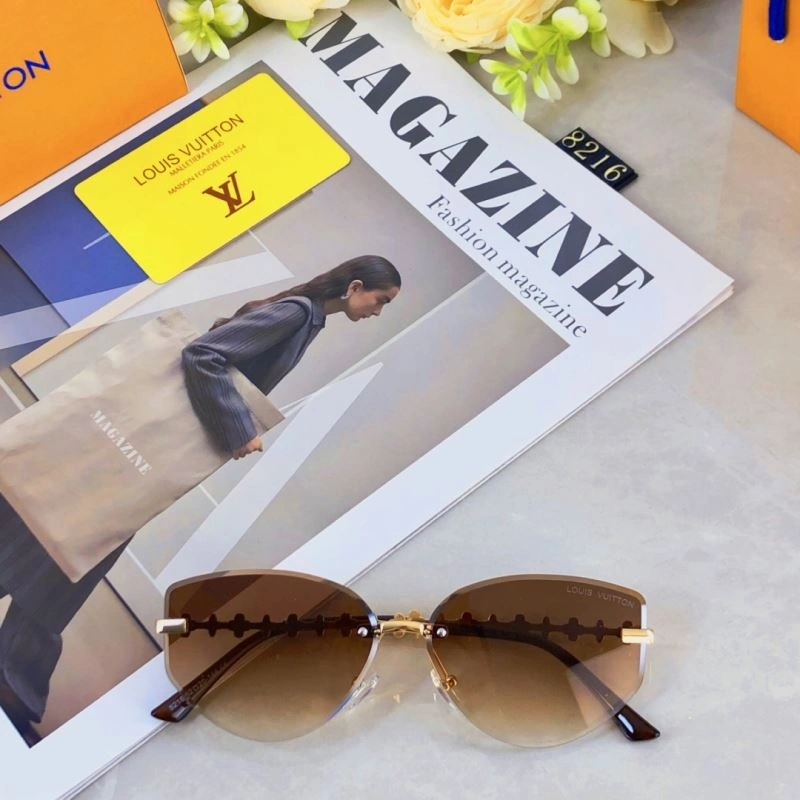 Seasonal Louis Vuitton Sunglasses 280878