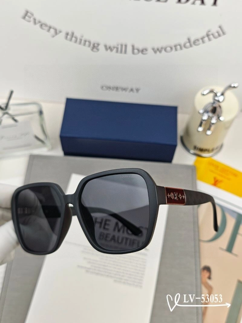 Louis Vuitton Sunglasses Unique 280883