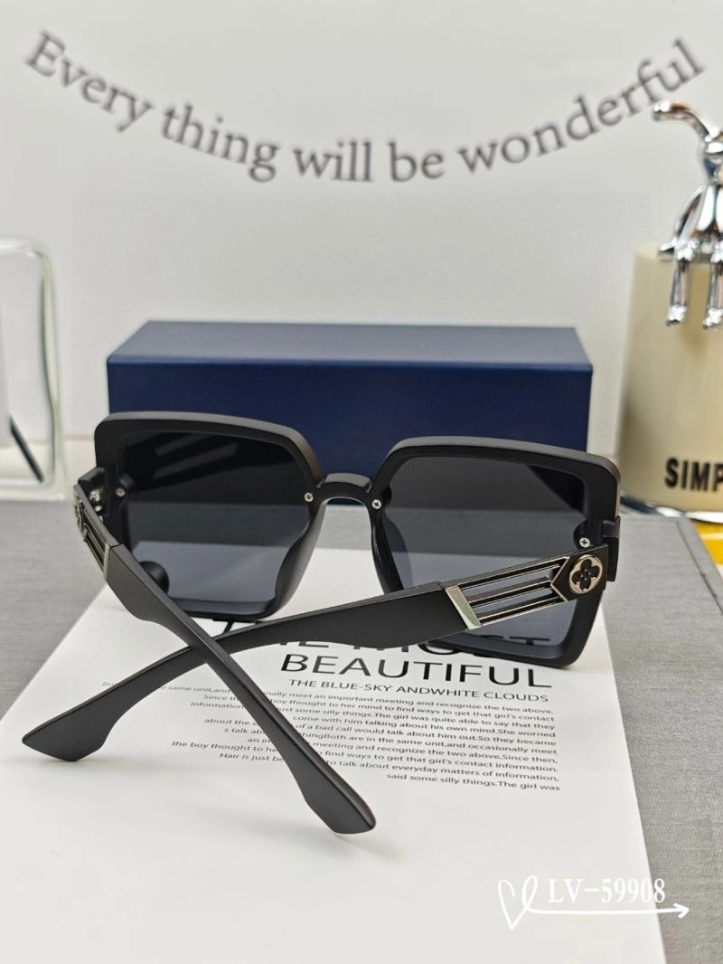 Louis Vuitton Sunglasses Chic 280858