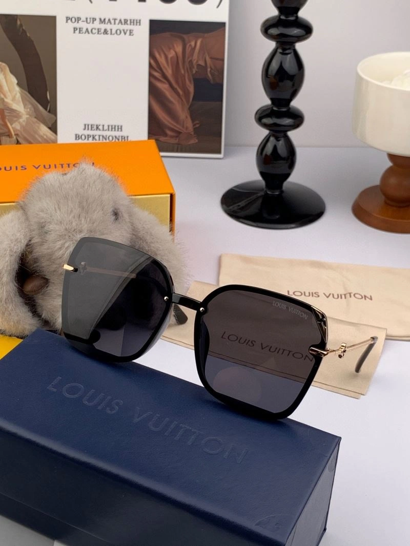 MoistureWicking Louis Vuitton Sunglasses 280863