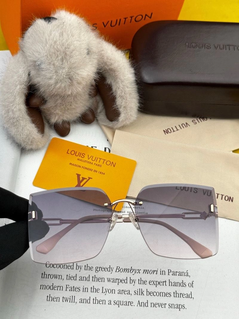 Louis Vuitton Sunglasses WrinkleFree 280856