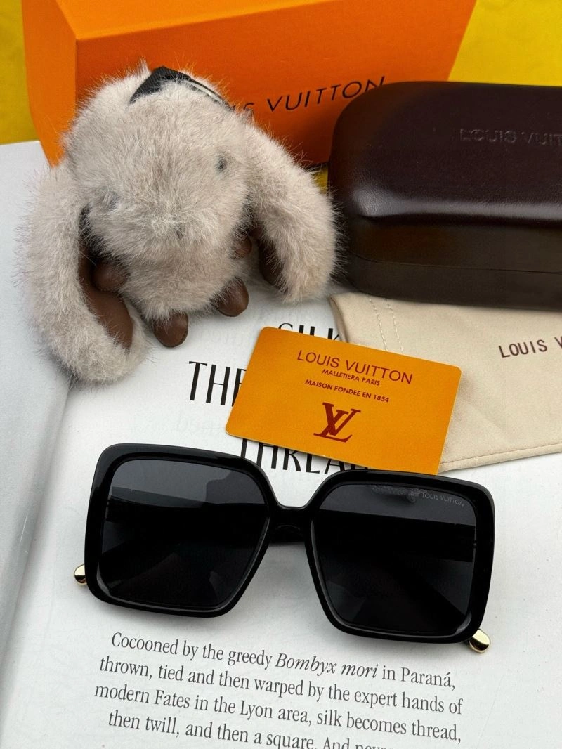 Louis Vuitton Sunglasses Vibrant 280873