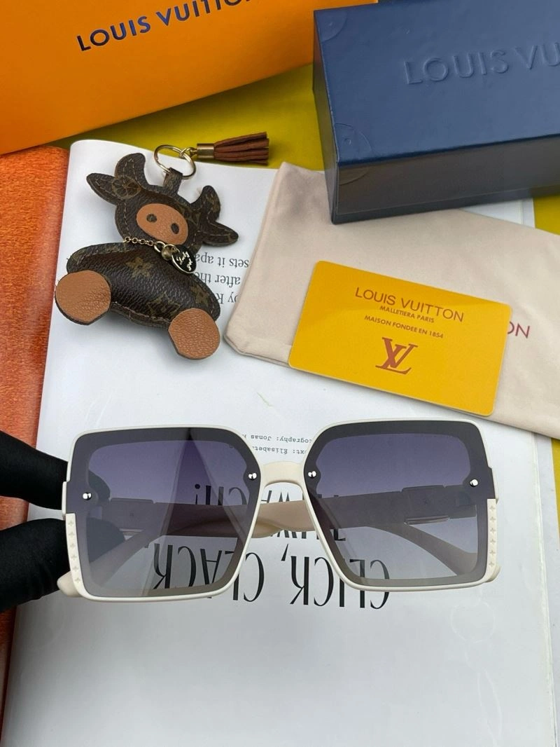 Tailored Louis Vuitton Sunglasses 280866
