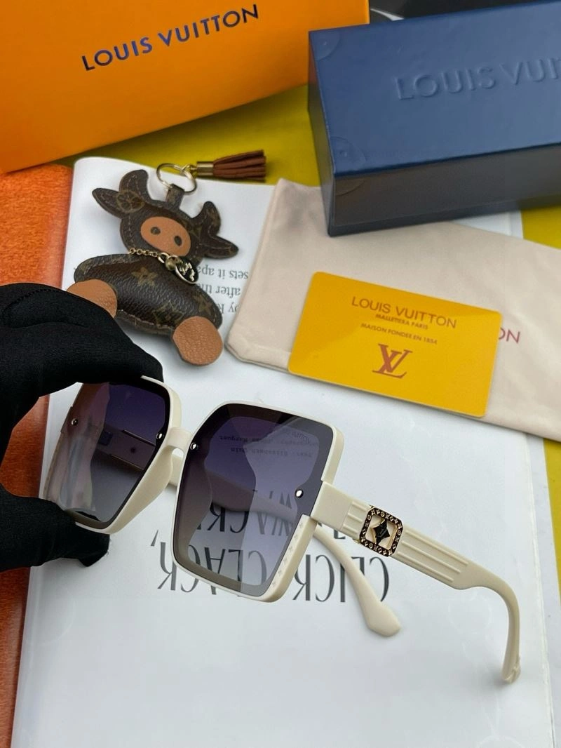 Tailored Louis Vuitton Sunglasses 280866