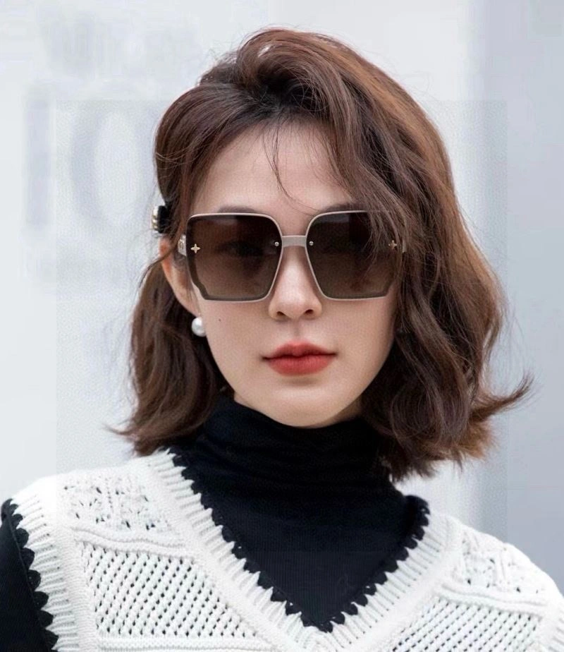 Soft Louis Vuitton Sunglasses 280870
