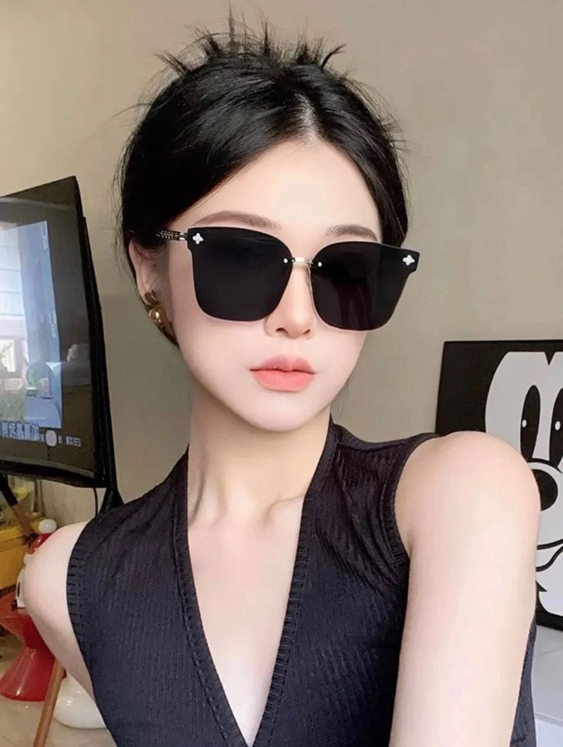 Functional Louis Vuitton Sunglasses 280872