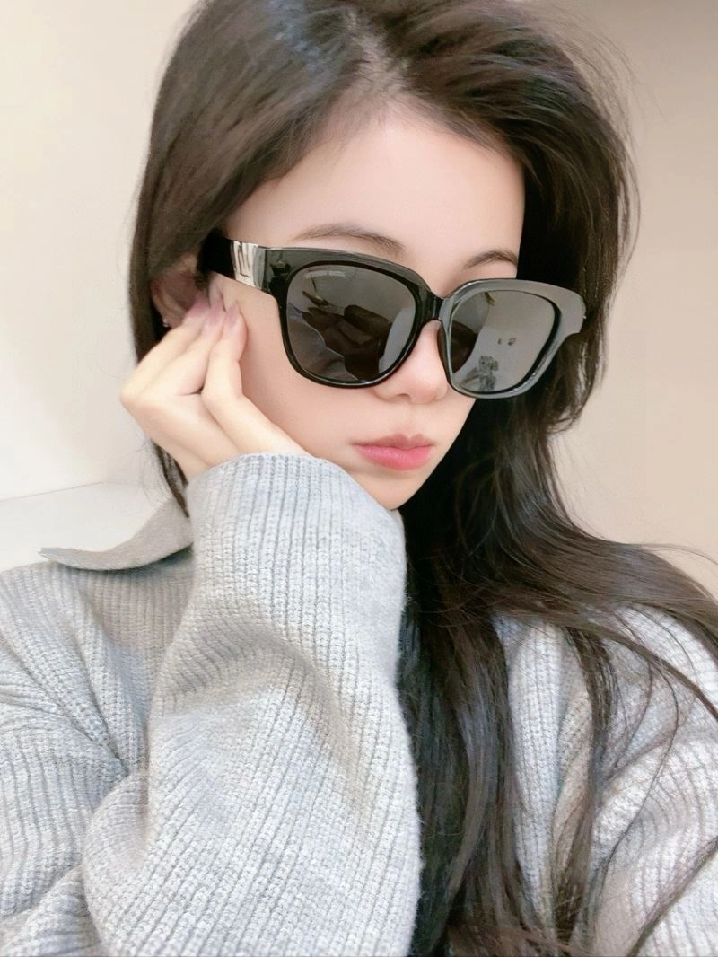 Louis Vuitton Sunglasses Resilient 280868