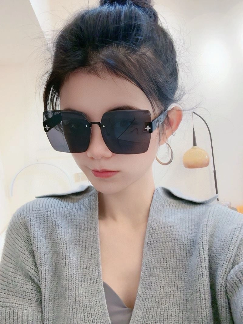 TravelReady Louis Vuitton Sunglasses 280853