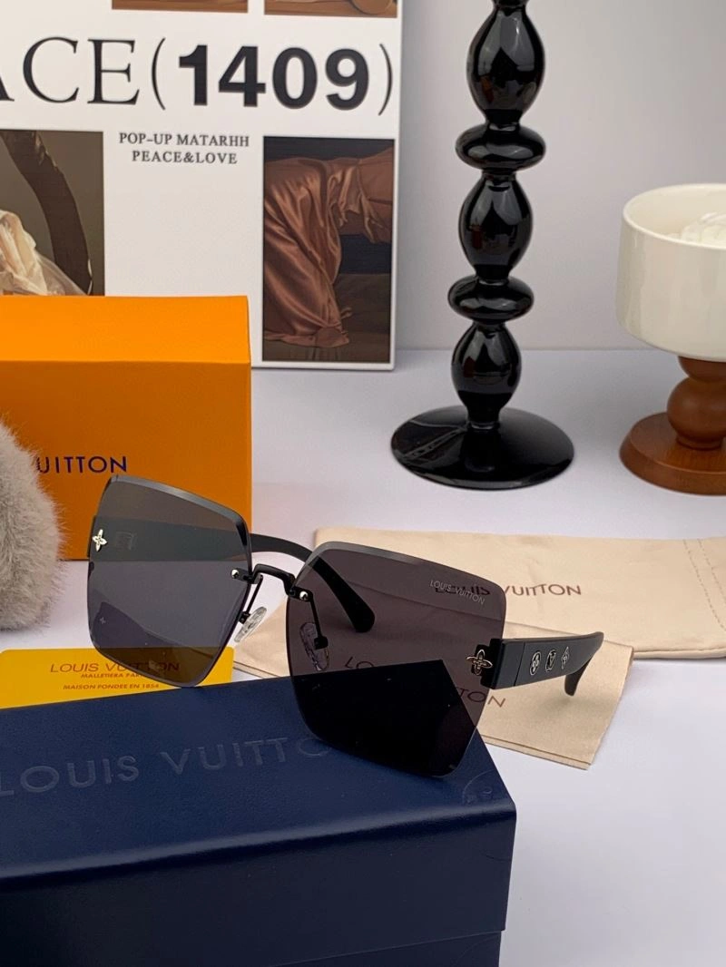TravelReady Louis Vuitton Sunglasses 280853