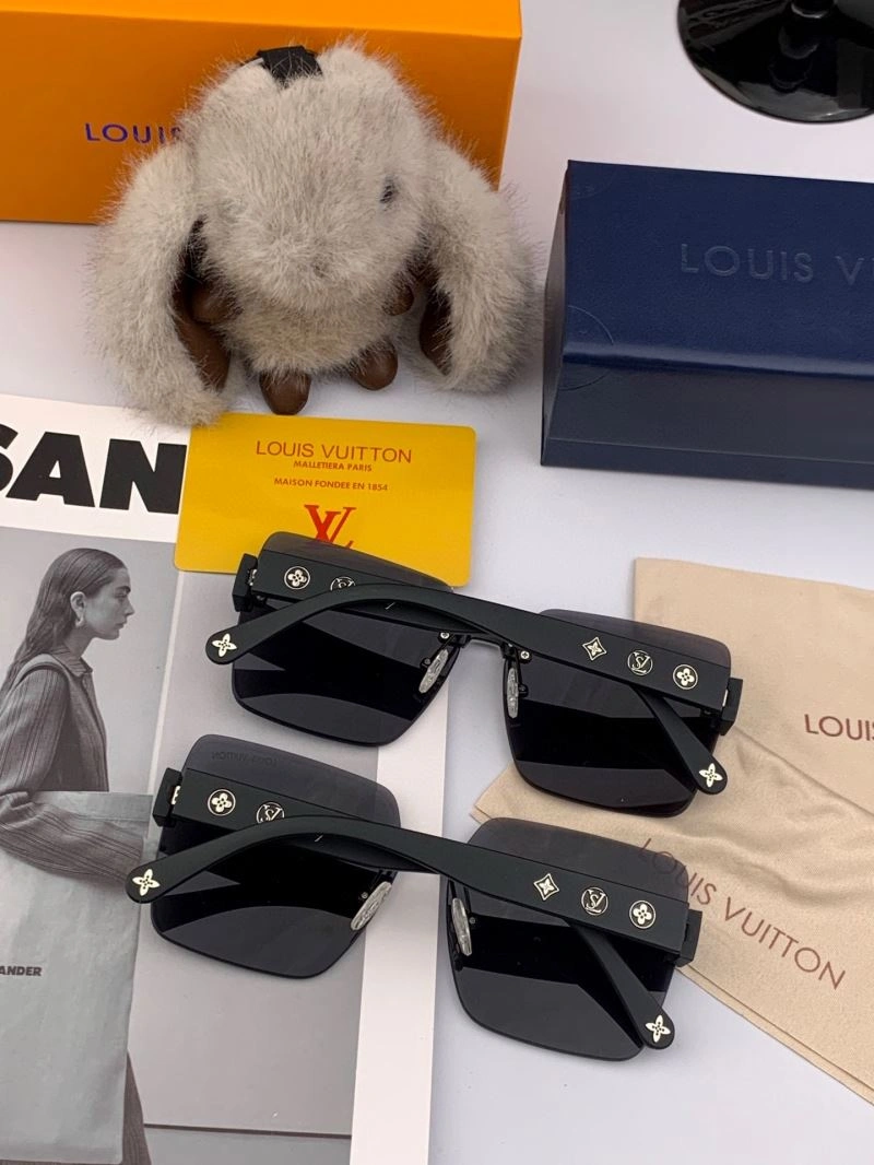 TravelReady Louis Vuitton Sunglasses 280853