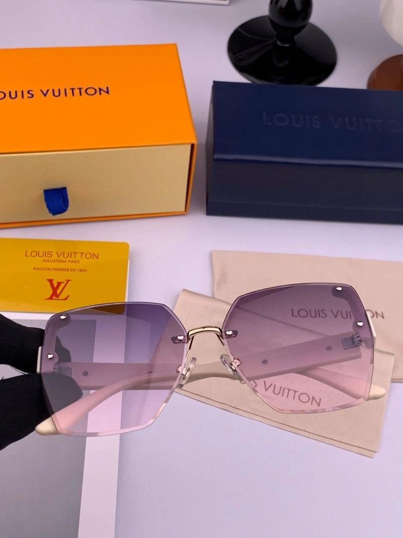 Efficient Louis Vuitton Sunglasses 280851