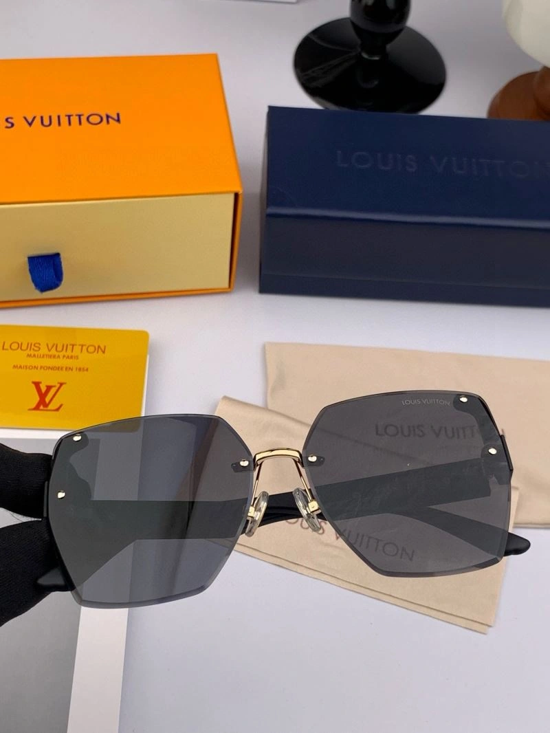 Efficient Louis Vuitton Sunglasses 280851