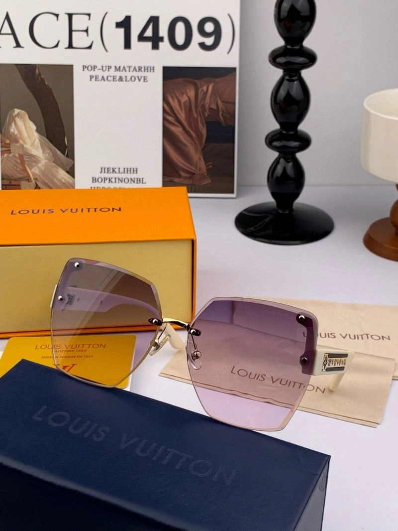 Efficient Louis Vuitton Sunglasses 280851