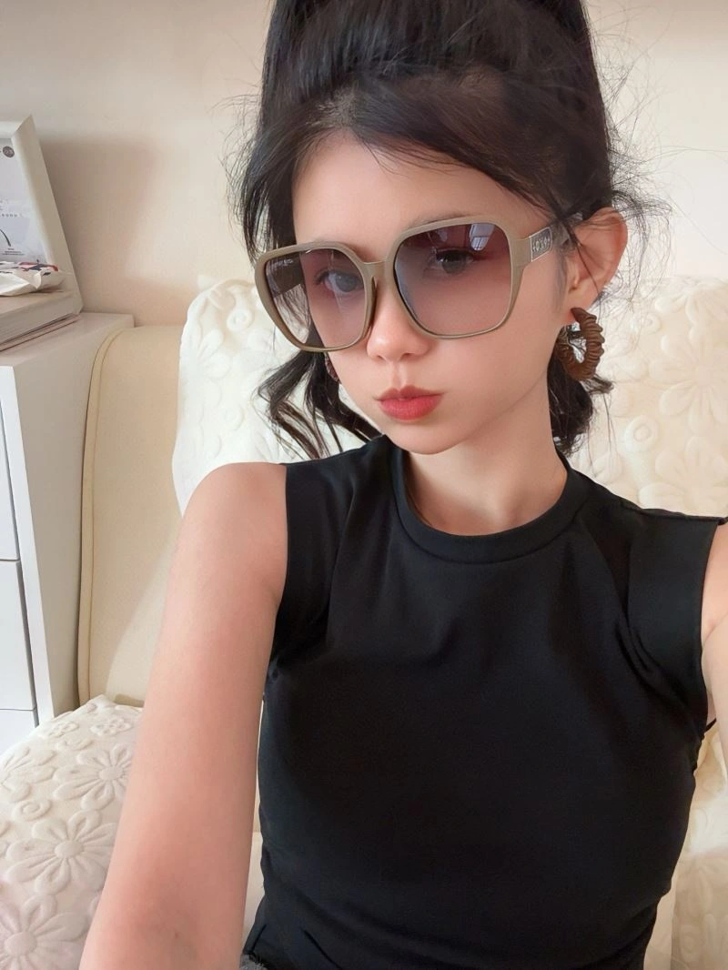 Louis Vuitton Sunglasses Unisex 280849