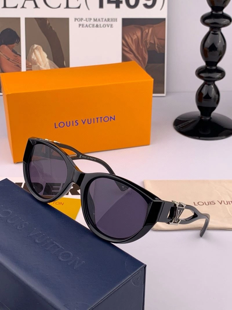 Louis Vuitton Sunglasses Stylish 280848