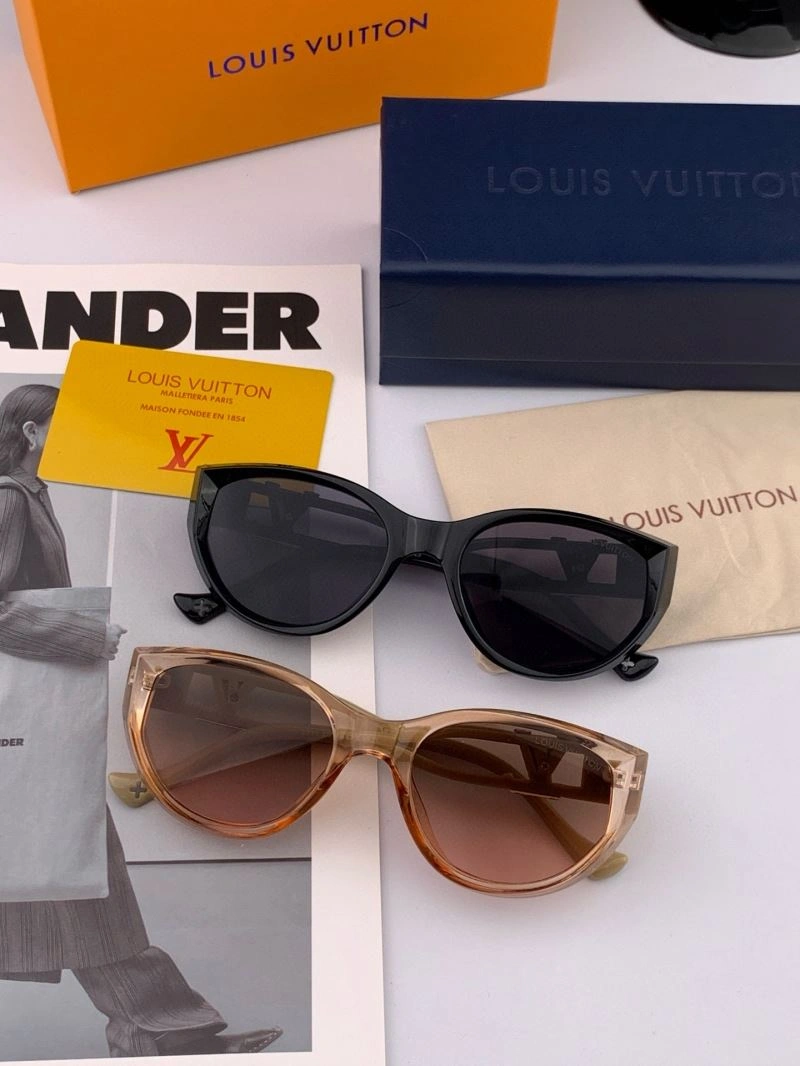 Louis Vuitton Sunglasses Stylish 280848