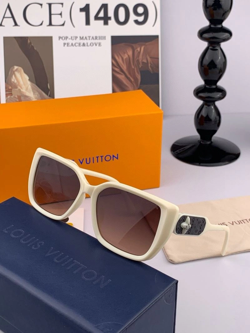 Cozy Louis Vuitton Sunglasses 280846