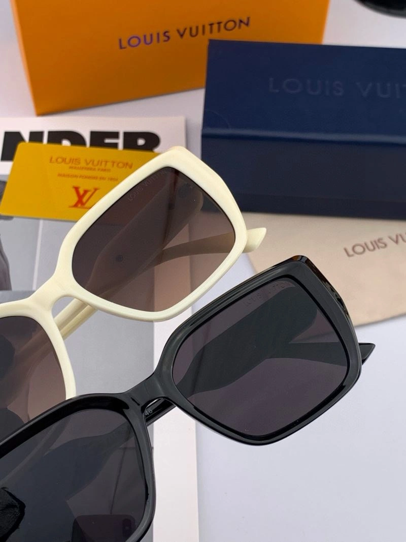 Cozy Louis Vuitton Sunglasses 280846
