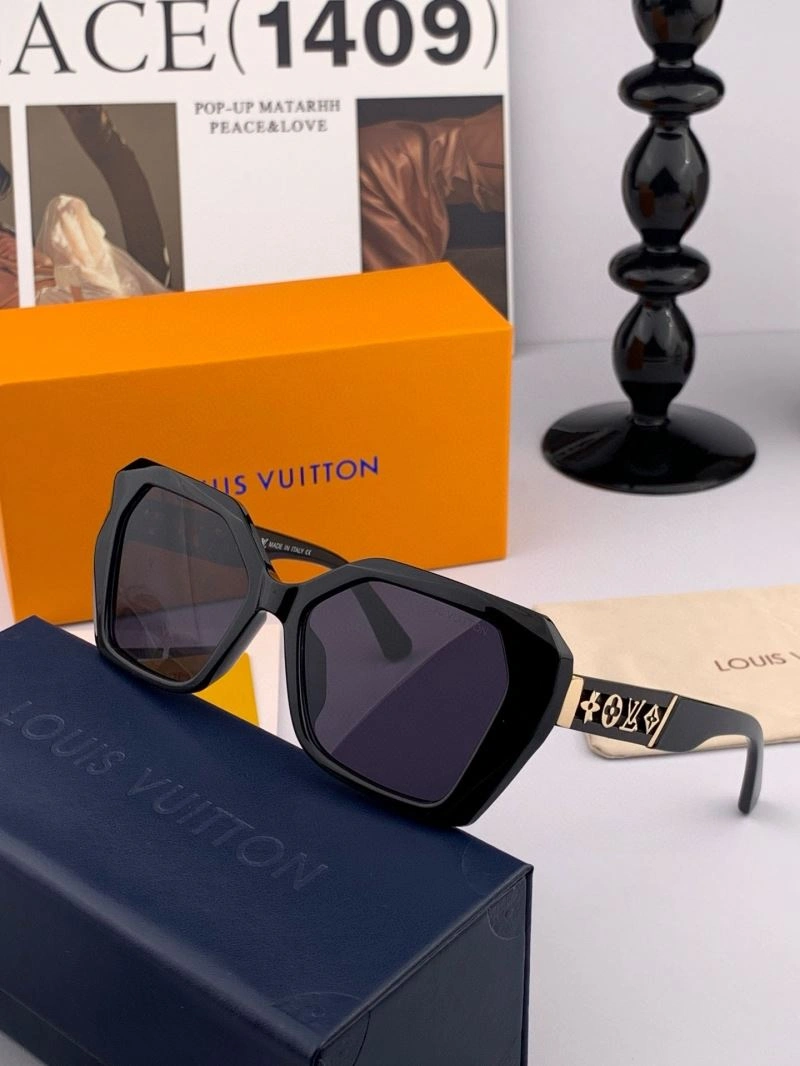 Louis Vuitton Sunglasses UrbanStyle 280843