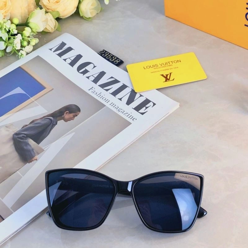 SmoothTexture Louis Vuitton Sunglasses 280825
