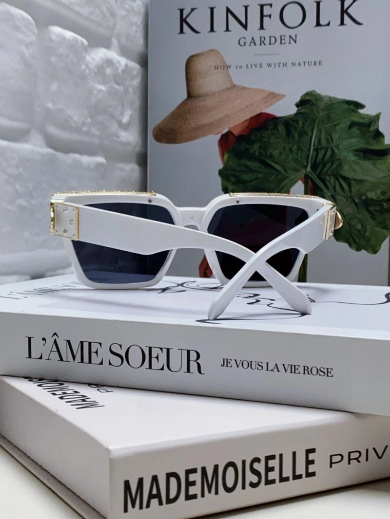 Louis Vuitton Sunglasses HighPerformance 280823