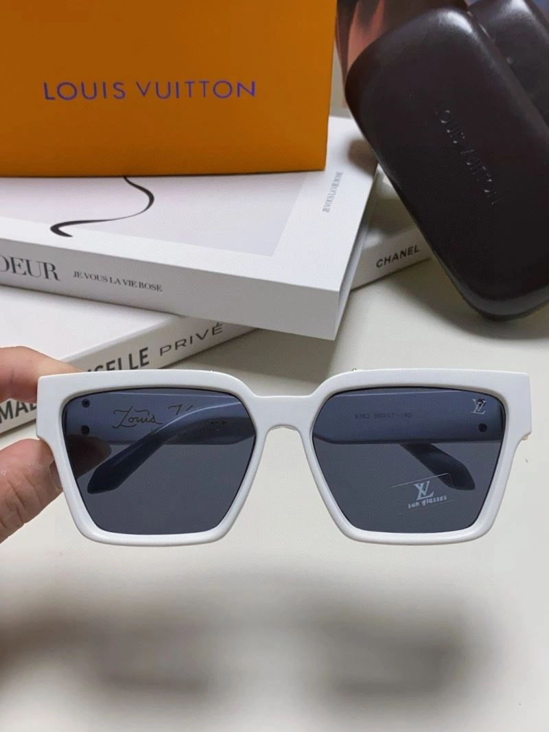 Louis Vuitton Sunglasses HighPerformance 280823
