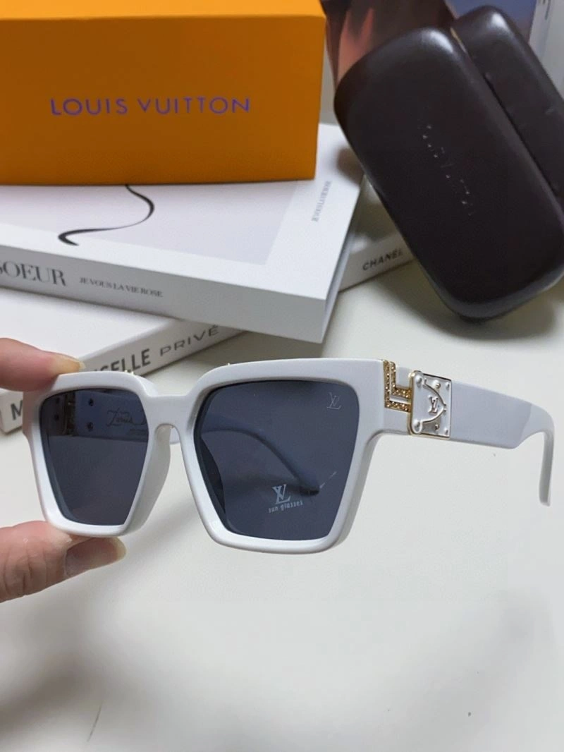 Louis Vuitton Sunglasses HighPerformance 280823