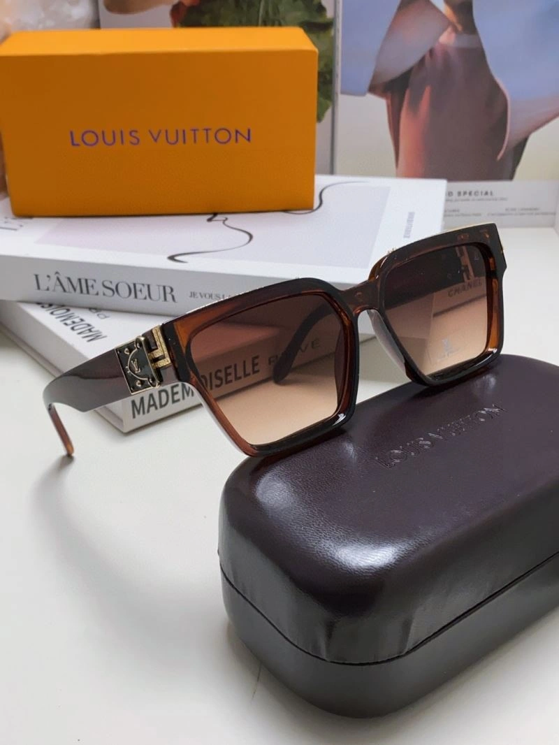 Louis Vuitton Sunglasses RelaxedFit 280816