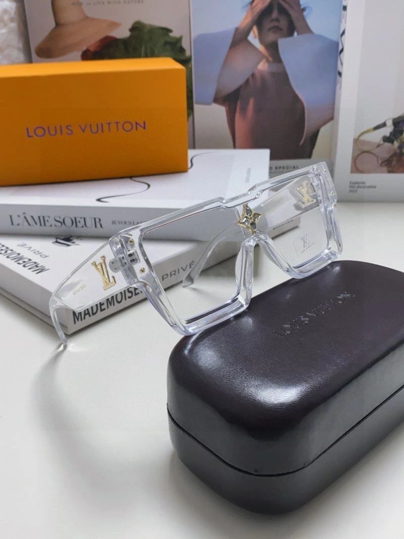 WaterResistant Louis Vuitton Sunglasses 280838