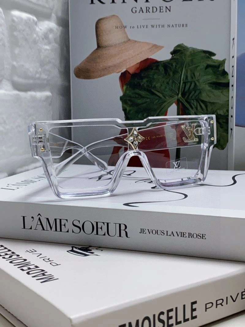 WaterResistant Louis Vuitton Sunglasses 280838