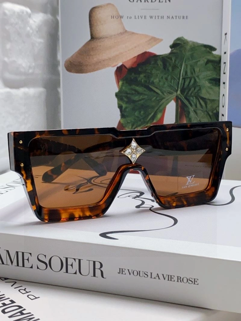 Louis Vuitton Sunglasses SunProtective 280834