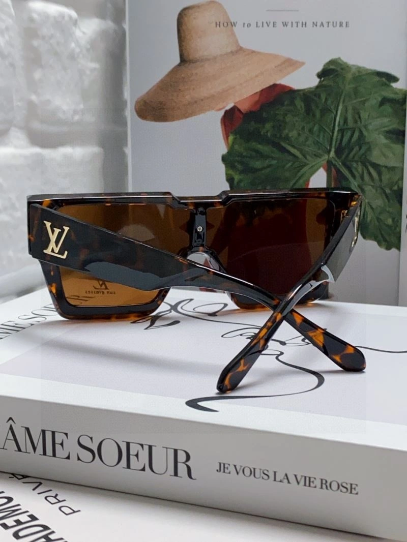 Louis Vuitton Sunglasses SunProtective 280834