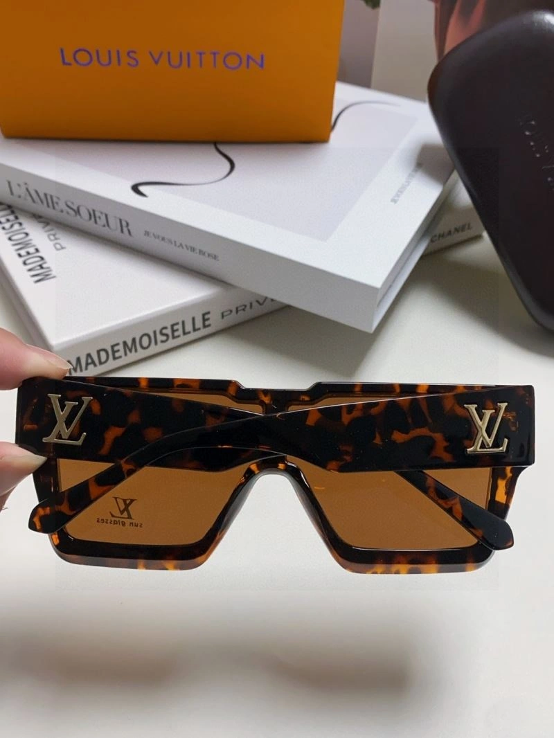 Louis Vuitton Sunglasses SunProtective 280834