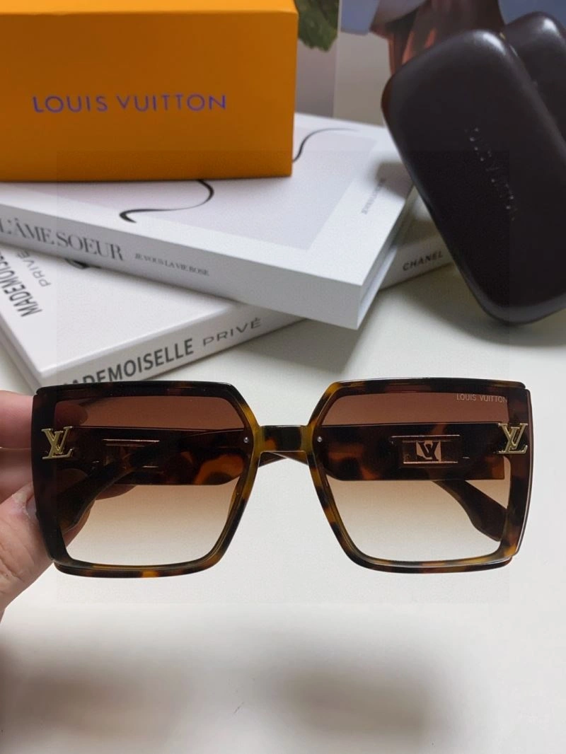 Louis Vuitton Sunglasses SoftTouch 280824