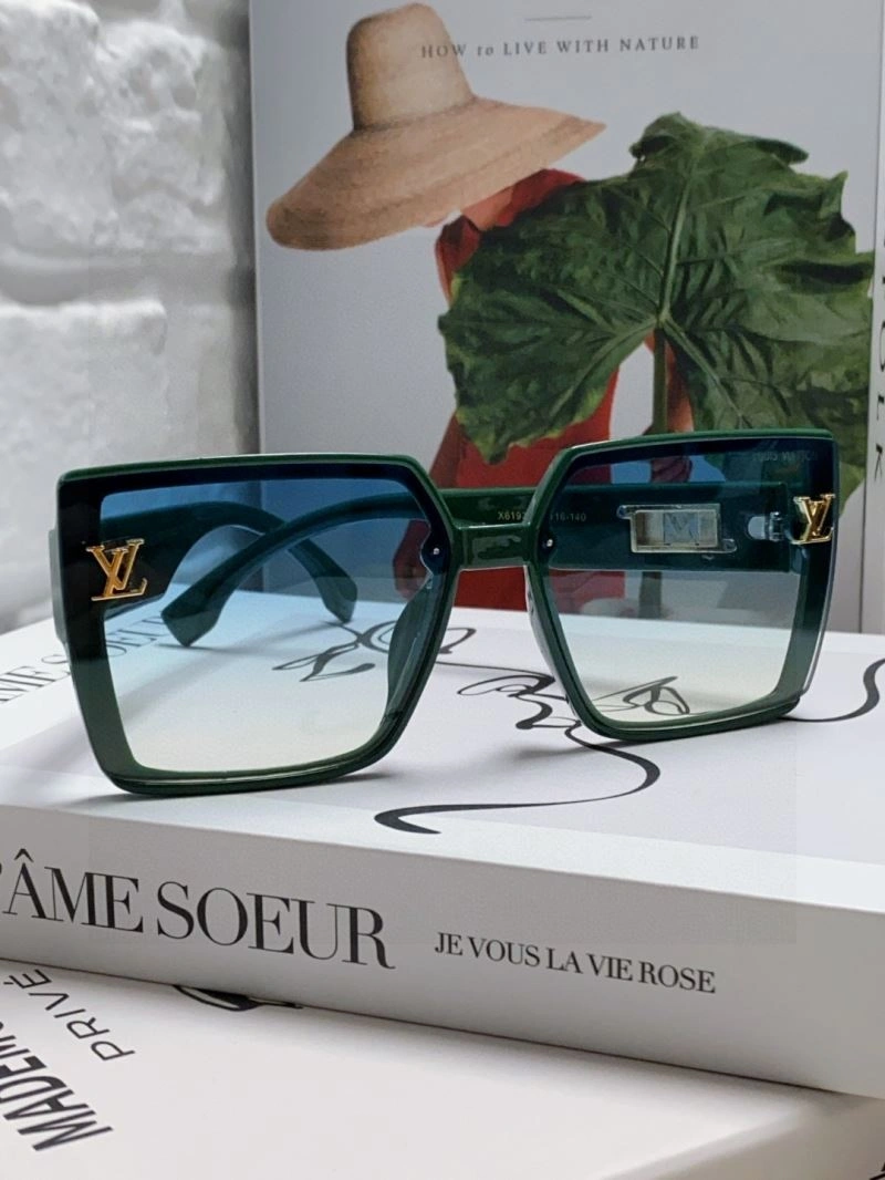 Louis Vuitton Sunglasses Classic 280827
