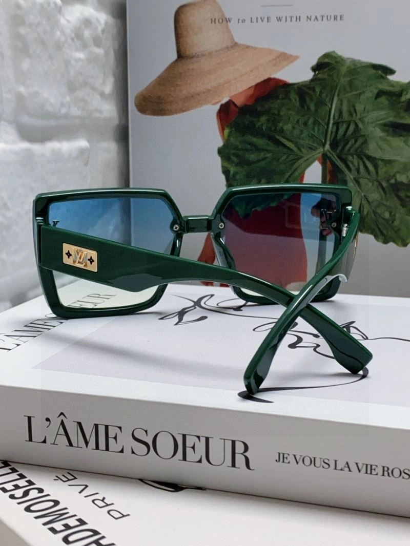 Louis Vuitton Sunglasses Classic 280827